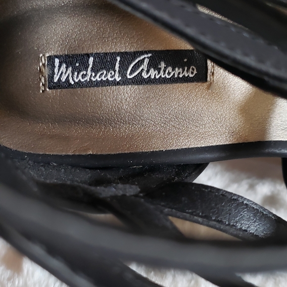 Michael Antonio Strappy Sandal Heels NWT - Picture 6 of 7
